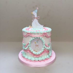 Silly Goose Cake